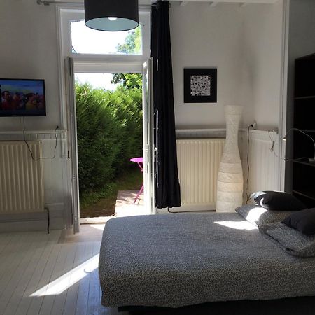 Ferienwohnung Le Gite Pien Wignehies Zimmer foto