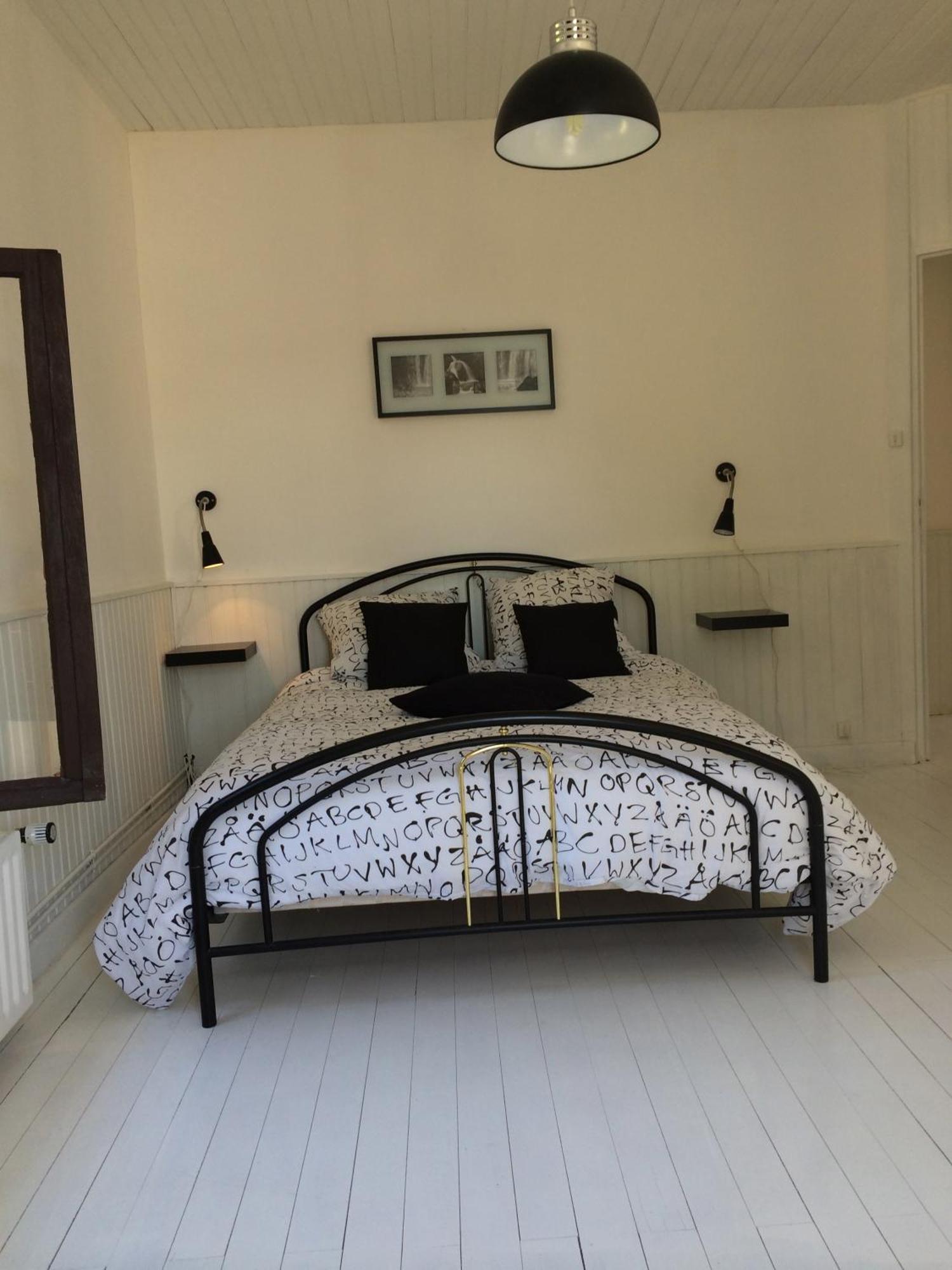 Ferienwohnung Le Gite Pien Wignehies Zimmer foto