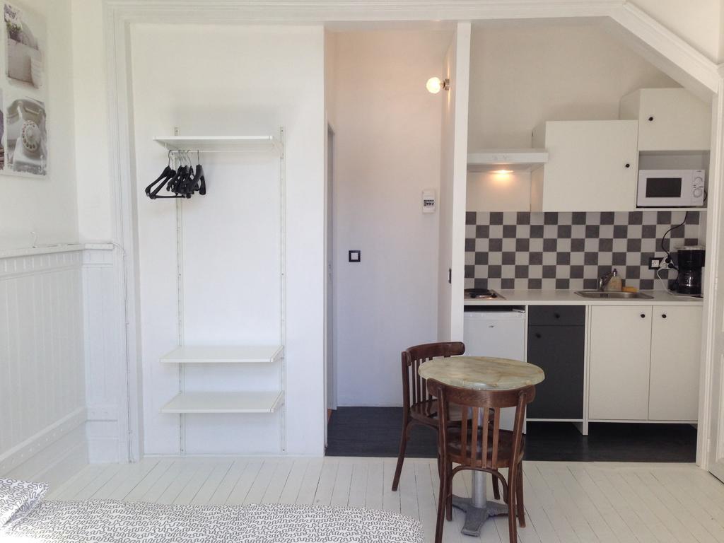 Ferienwohnung Le Gite Pien Wignehies Zimmer foto